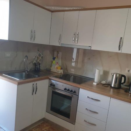 Jozi Kaiser Apartment 4 ดูร์เรส ภายนอก รูปภาพ