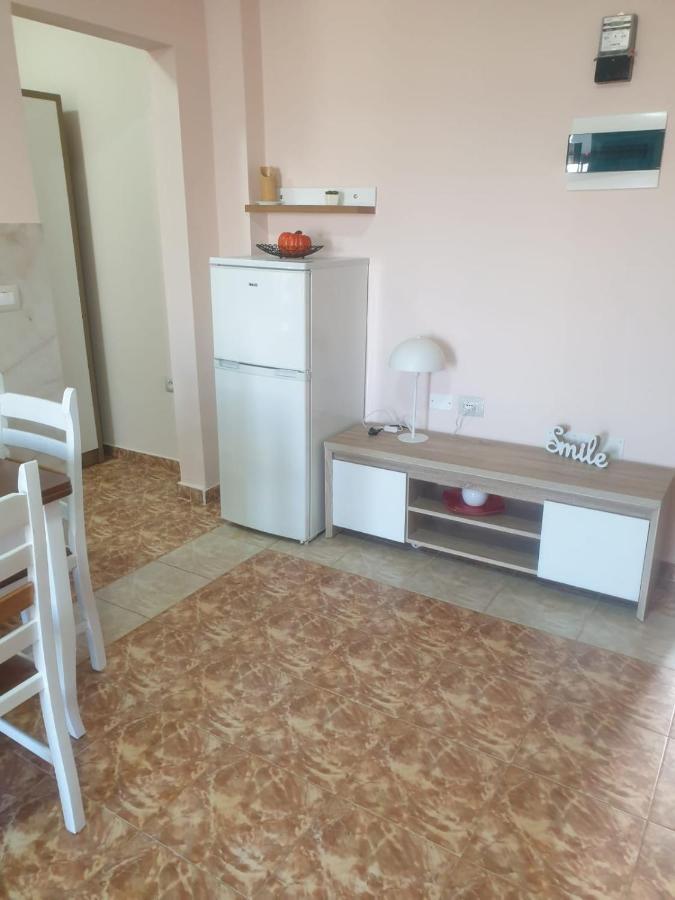 Jozi Kaiser Apartment 4 ดูร์เรส ภายนอก รูปภาพ