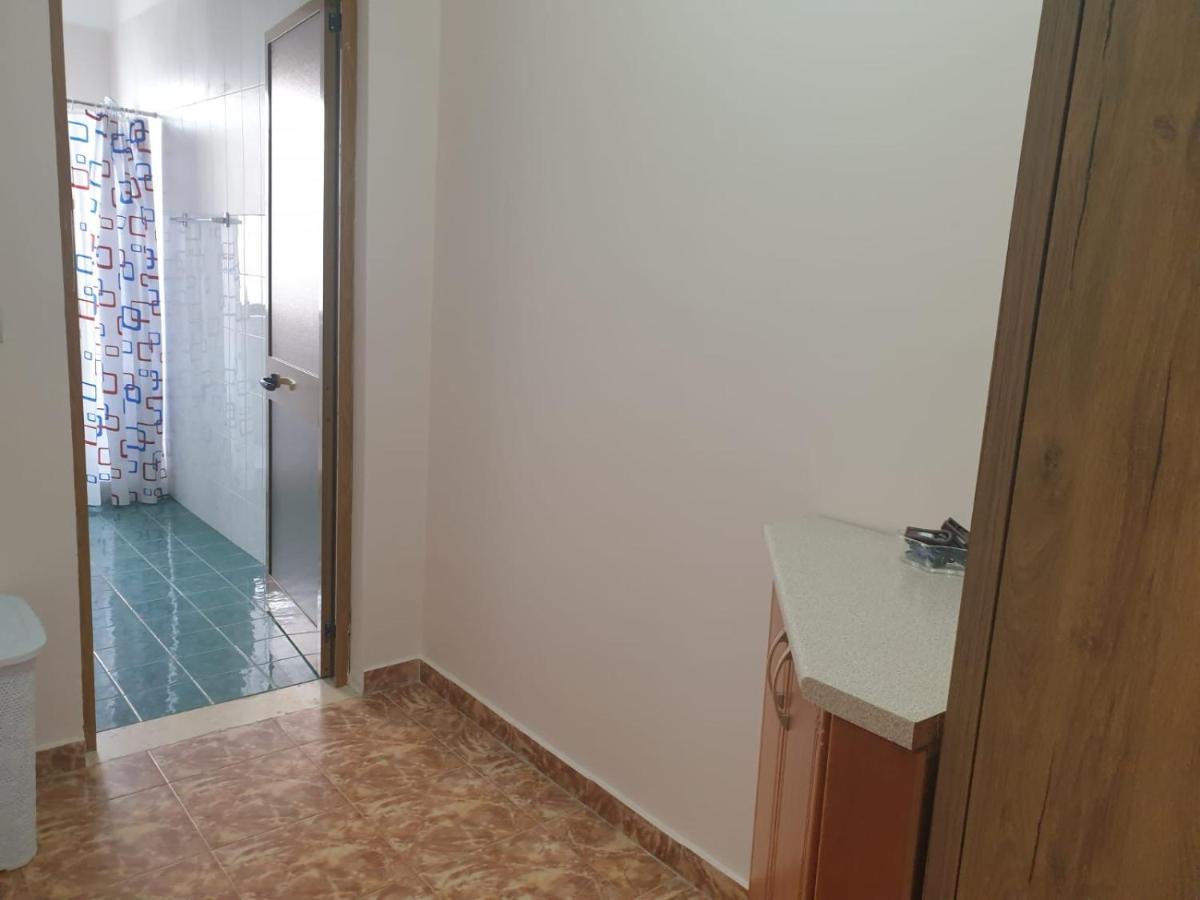 Jozi Kaiser Apartment 4 ดูร์เรส ภายนอก รูปภาพ